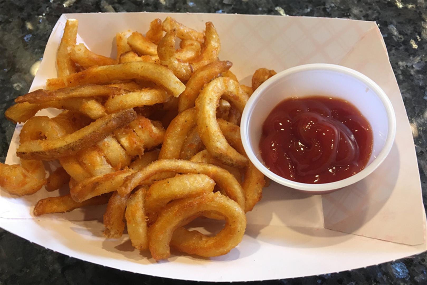 CURLY FRIES